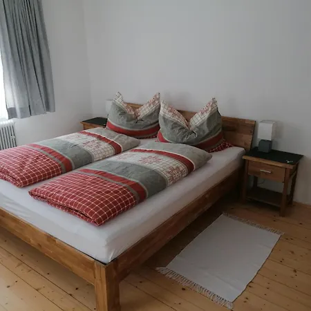 Berghaus Martin ניוסטיפט אים סטובאיטל