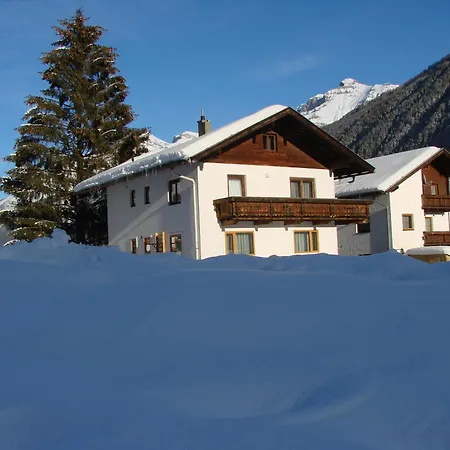 Apartment Berghaus Martin Neustift im Stubaital